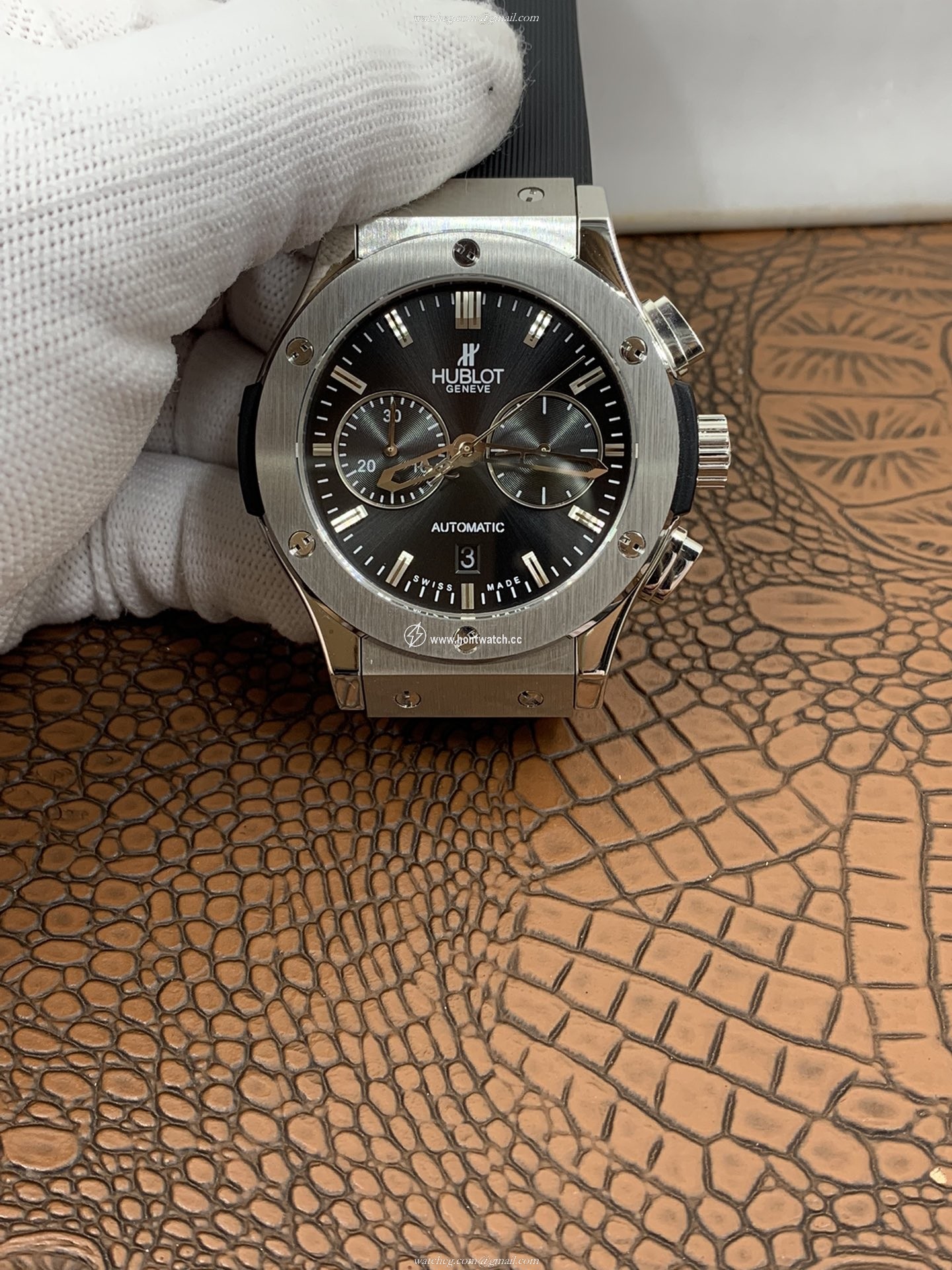 Hublot Classic Fusion 521.NX.7071.RX Replica - Men's 45mm Chronograph Watch