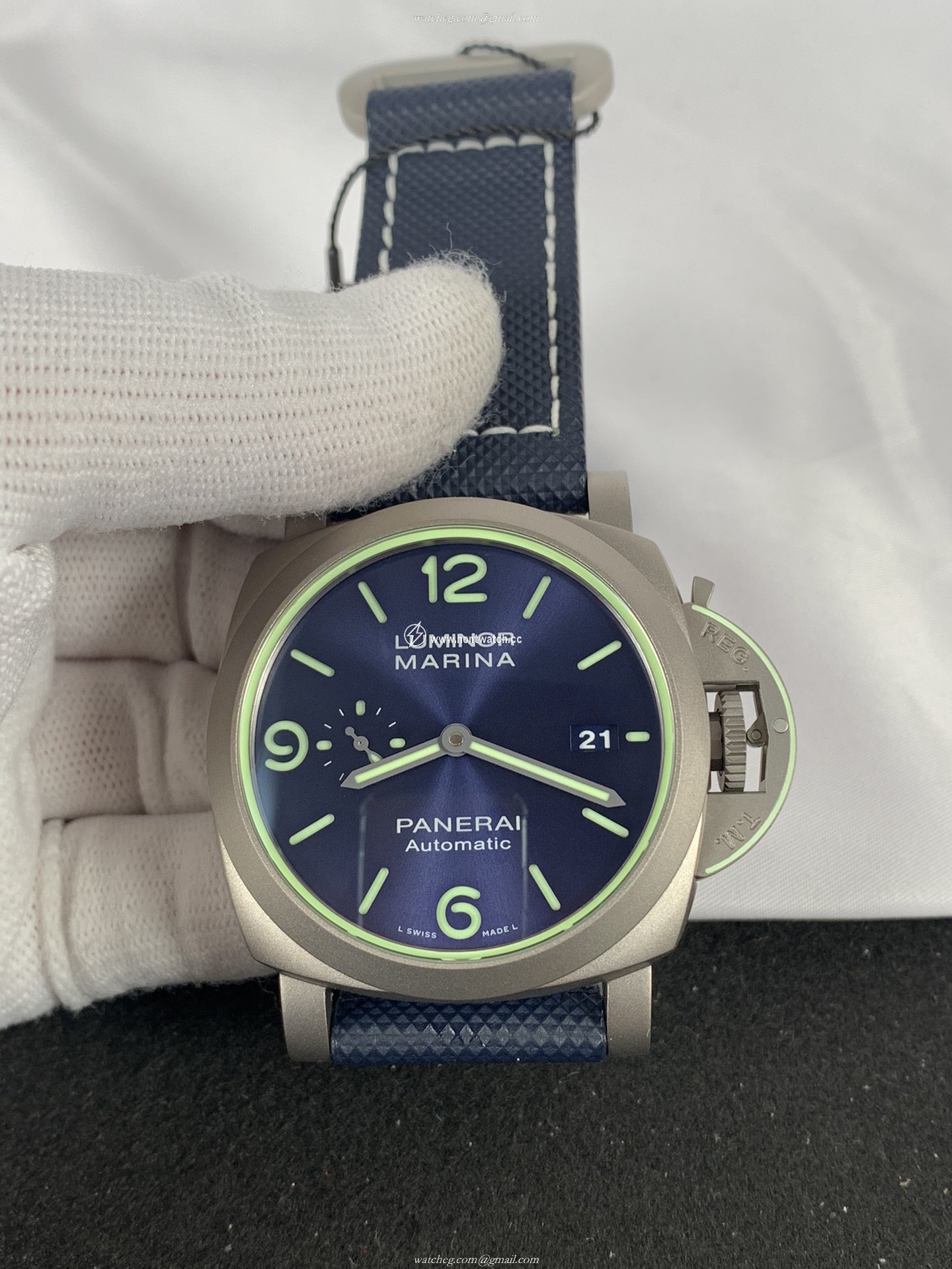 Panerai Luminor PAM01117 Replica Watch for Men - 44mm Swiss P9010