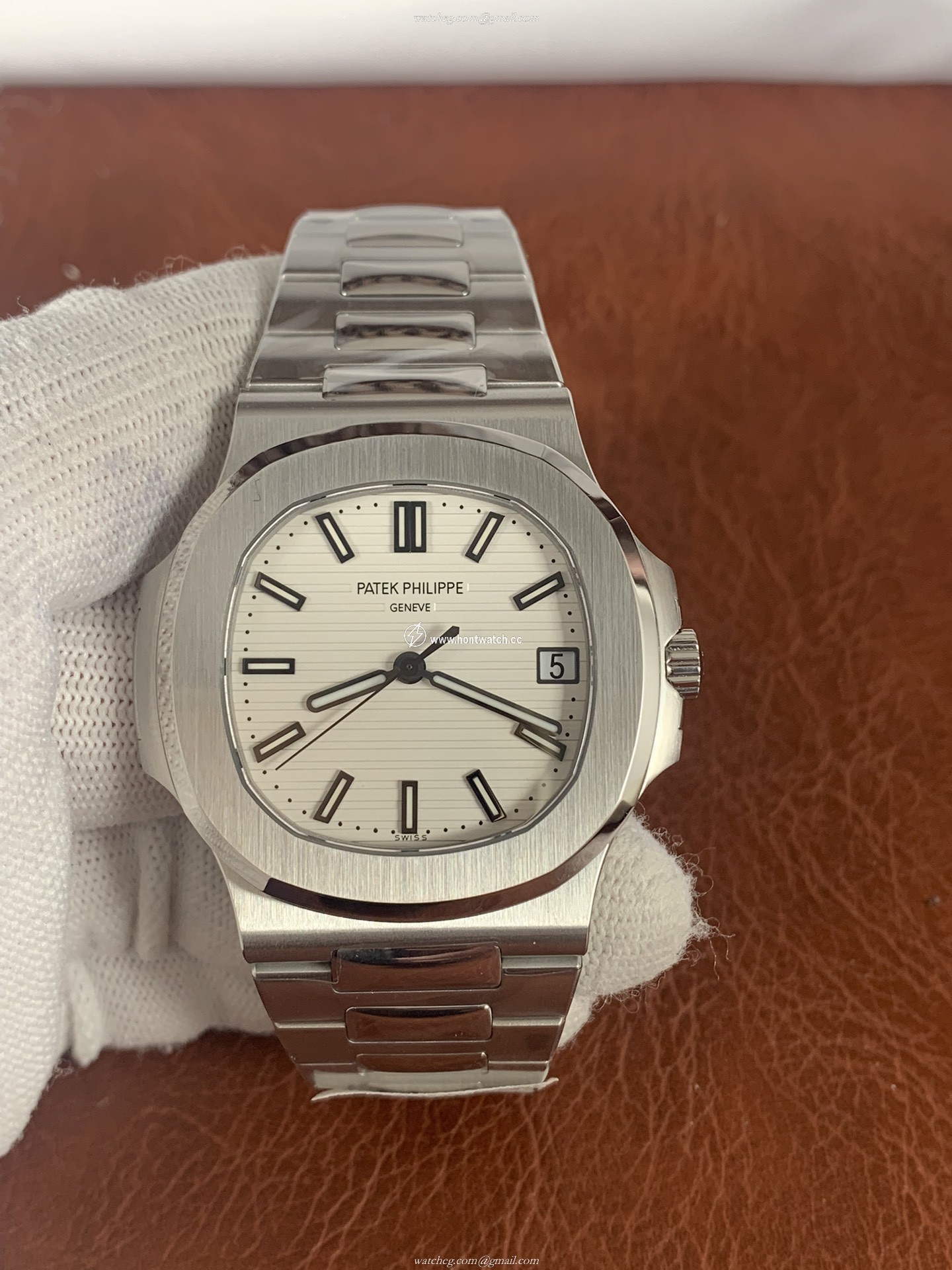 Patek Philippe Nautilus Jumbo Ref.5711 Replica - 40mm Men's Watch | PP324CS