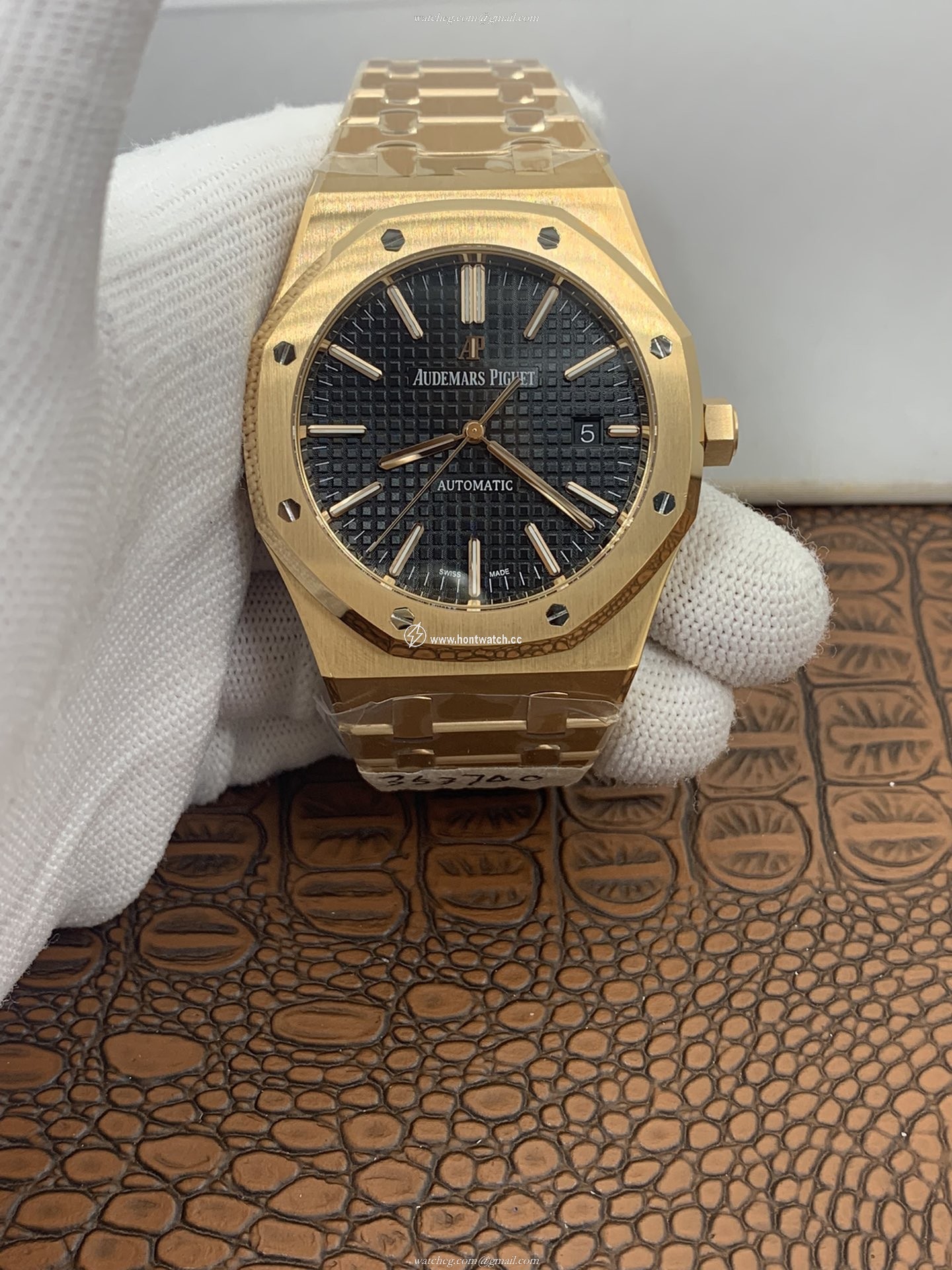Audemars Piguet Royal Oak 15400OR Replica - 41mm Men's Watch | Swiss AP3120