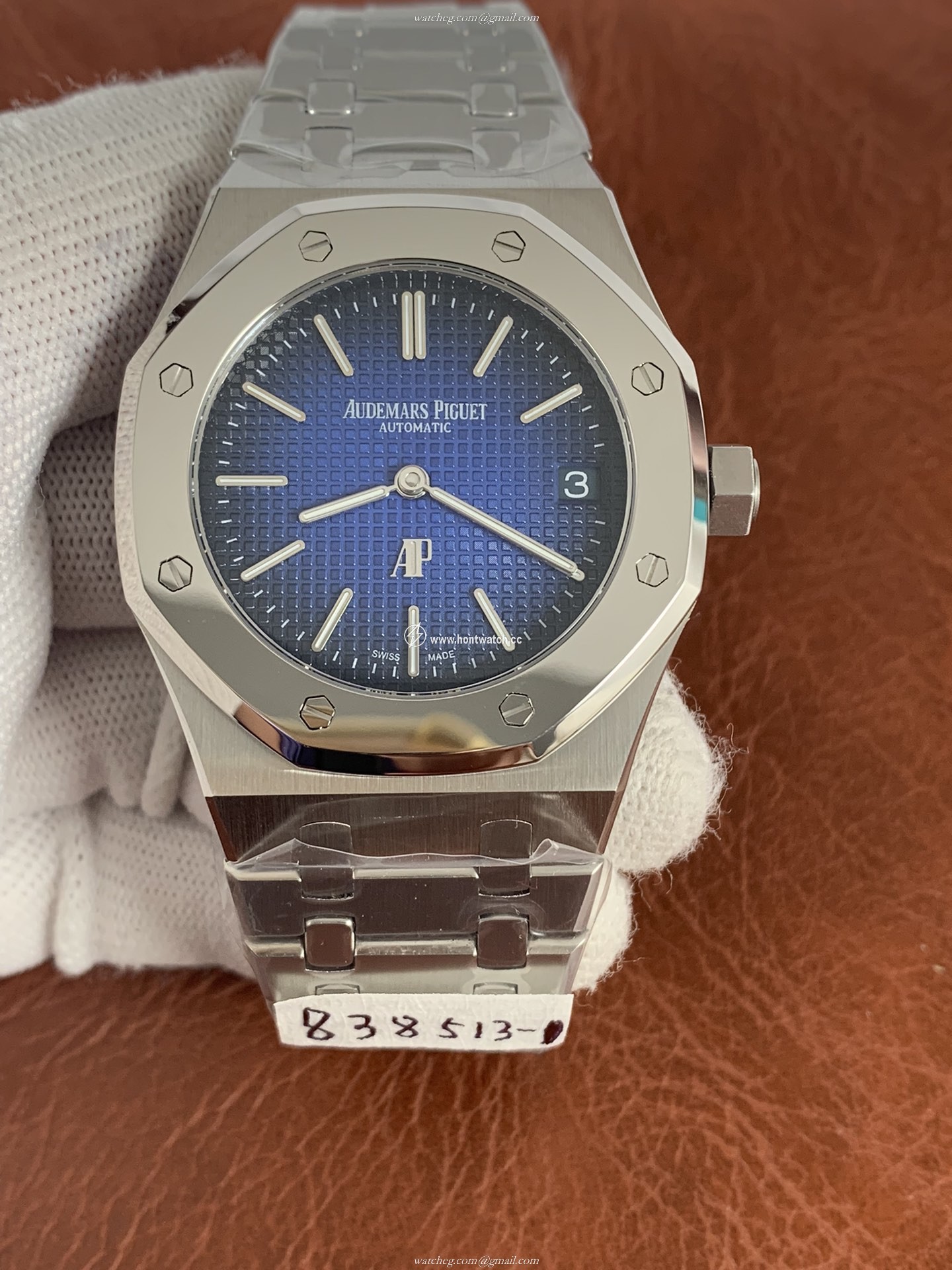 Audemars Piguet Royal Oak Jumbo 15202IP Replica - 39mm Men's Watch | AP2121