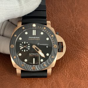 Panerai Luminor PAM1070 Replica Watch for Men - 47mm Swiss P.9010