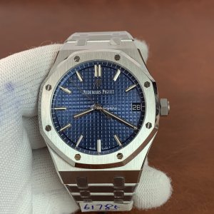 Audemars Piguet Royal Oak 15500ST Replica - 41mm Men's Watch | AP4302