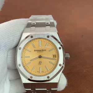 Audemars Piguet Royal Oak 15202BC Replica - 39mm Men's Watch | Swiss Cal.2121