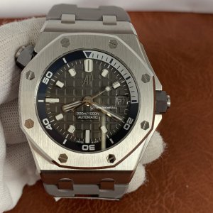 Audemars Piguet Royal Oak Offshore Diver Replica - 42mm Swiss Calibre 4308