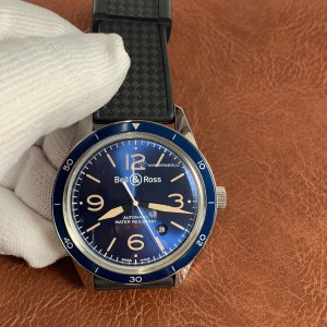 Bell & Ross BR123 Sport Heritage Men's Watch - 42mm Automatic BR-CAL.302