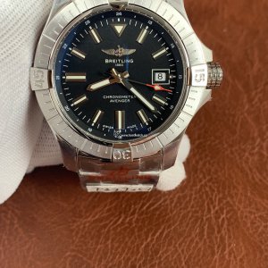 Breitling Avenger Automatic GMT 43mm Men's Watch - ETA2824-2 | A32397101B1A1