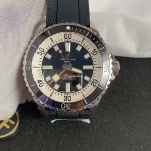 Breitling Superocean Heritage 44mm Men's Watch - ETA2824-2 Automatic