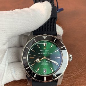 Breitling Superocean Heritage 42mm Men's Watch - ETA2824-2 Automatic