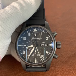 IWC Pilot Top Gun Chronograph IW389101 - 44mm Swiss Valjoux-7750
