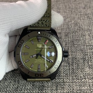 Tag Heuer Aquaracer WAY208E.FC8222 Replica - 43mm Men's Watch | ETA2671