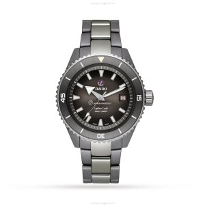 Rado Captain Cook R32144102 - Automatic Grey Ceramic Watch | 43mm