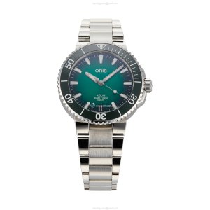 Oris Aquis Date 42mm Automatic Green Dial - 300M Water Resistant