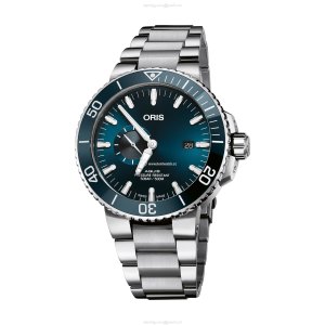 Oris Aquis 45.5mm Blue Dial Automatic Watch - 500m Water Resistant