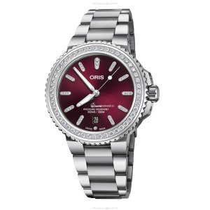 Oris Aquis Date Diamonds 41.5mm Automatic Red Dial | Stainless Steel