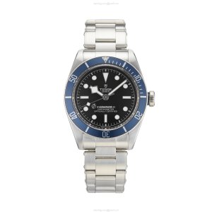 Tudor Black Bay M79230B-0008 | 41mm Automatic Watch | Stainless Steel