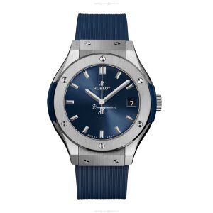 Hublot Titanium Automatic Blue Watch - 32mm Case | 50M Water Resistant