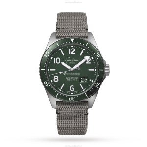 Glashutte Original SeaQ Panorama - 43.2mm Green Dial Automatic Watch