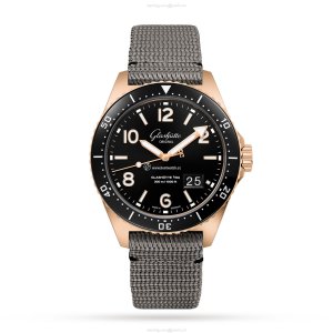 Glashutte Original SeaQ 18ct Rose Gold Automatic Watch - 43.2mm Black Dial