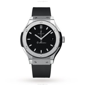 Hublot Classic Fusion 33mm Titanium Quartz Watch - Black Dial & Rubber Strap